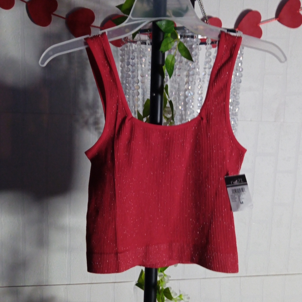 Red shimmer crop top